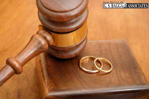 Why To Consult Divorce Lawyer Before Filing a Divorce